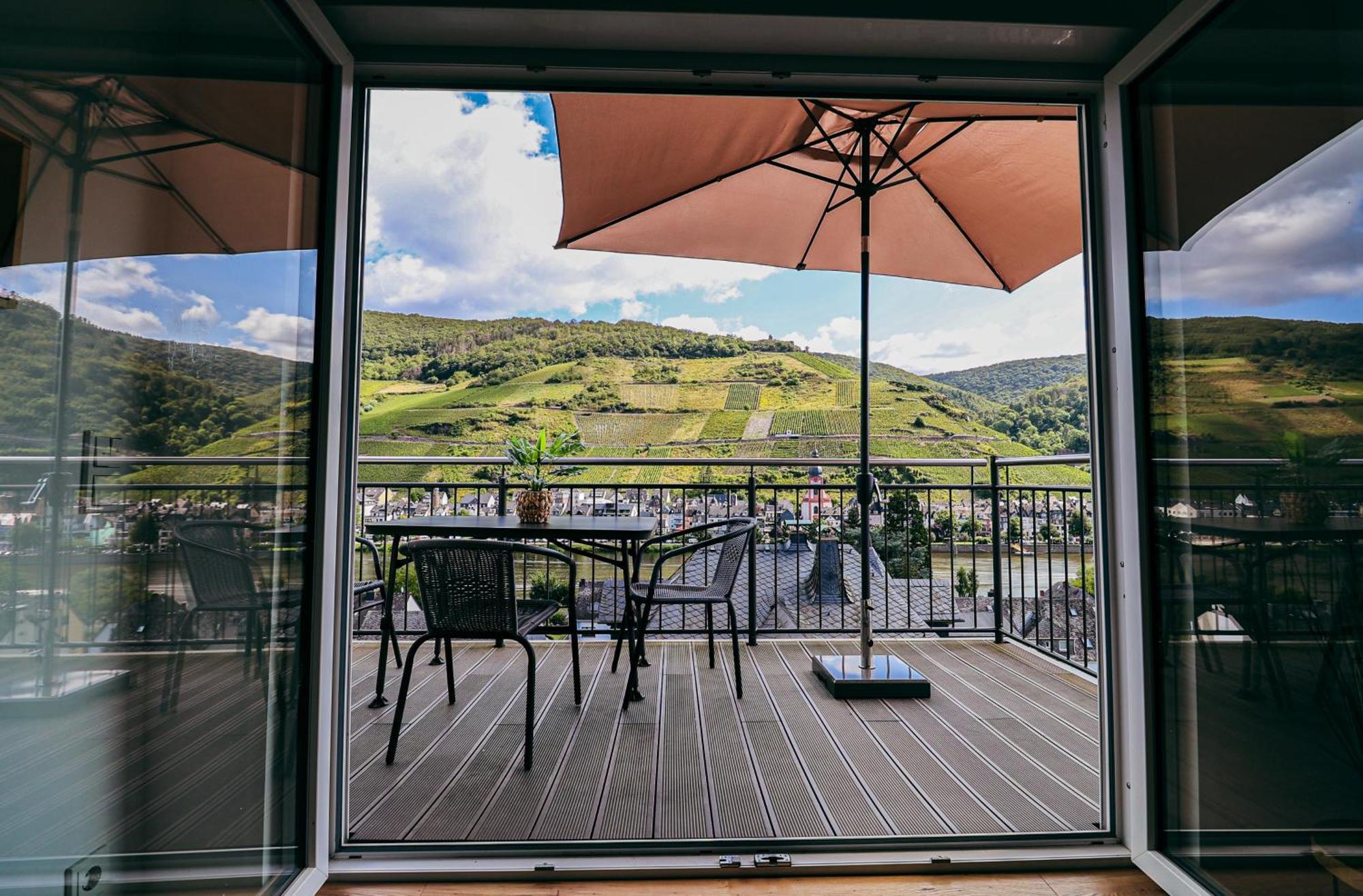 Sky Apartment, Blick Zur Mosel, Grosser Balkon, Kaffeemaschine, Smart Tv Цел ан дер Мозел Екстериор снимка
